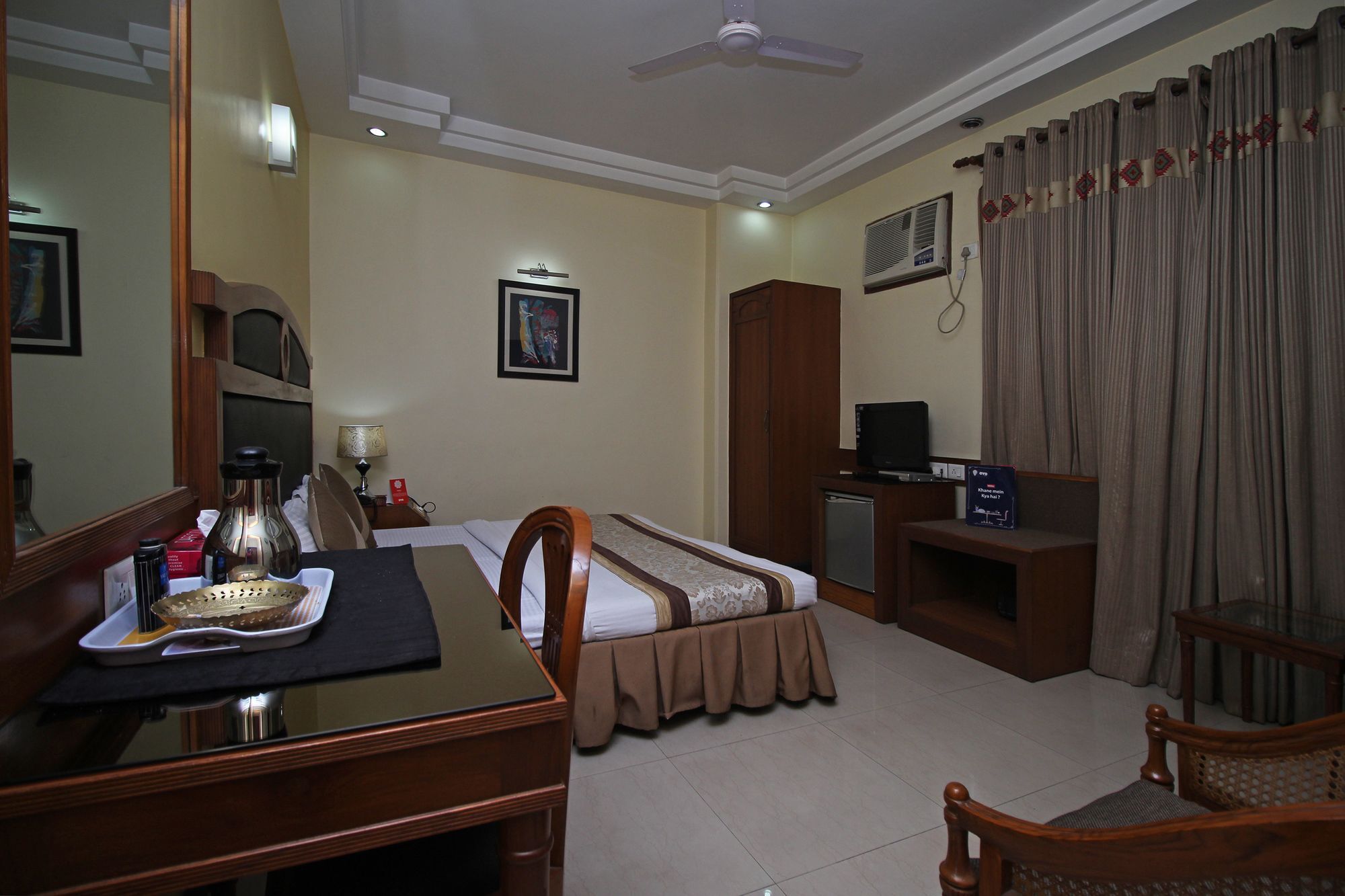 Oyo 6589 Shubhdeep Aashiyana Hotel Gurgaon Buitenkant foto
