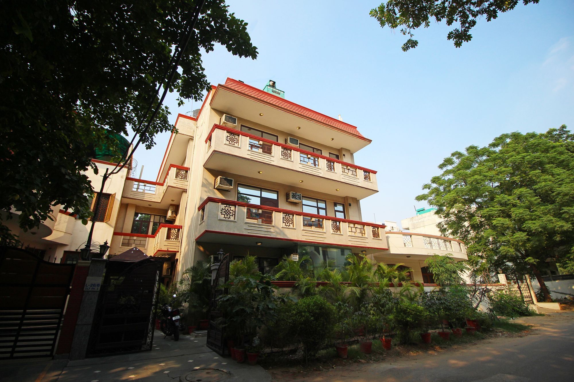 Oyo 6589 Shubhdeep Aashiyana Hotel Gurgaon Buitenkant foto