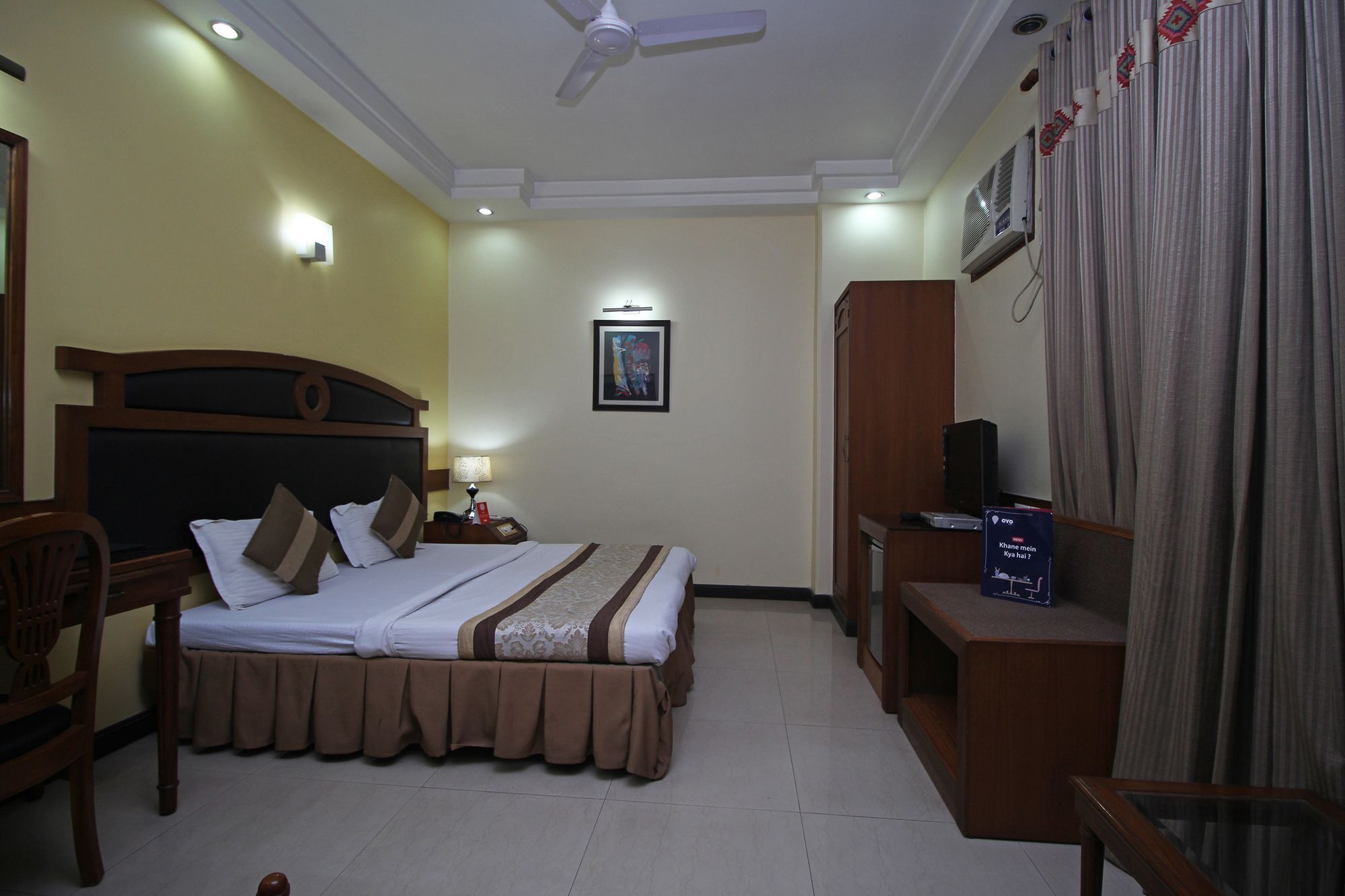 Oyo 6589 Shubhdeep Aashiyana Hotel Gurgaon Buitenkant foto