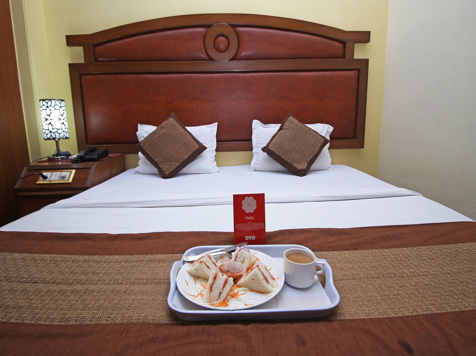 Oyo 6589 Shubhdeep Aashiyana Hotel Gurgaon Buitenkant foto